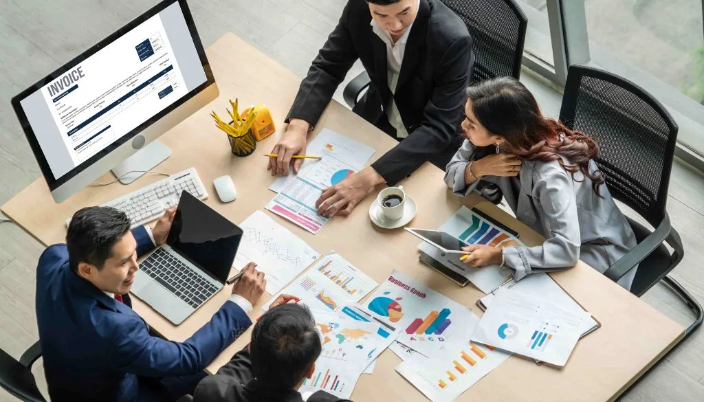 【中小企業の社長必見】業務自動化の落とし穴？CRM導入だけでは解決しない“本当に投資すべきIT整備”とは｜東京・千葉・茨城・埼玉対応